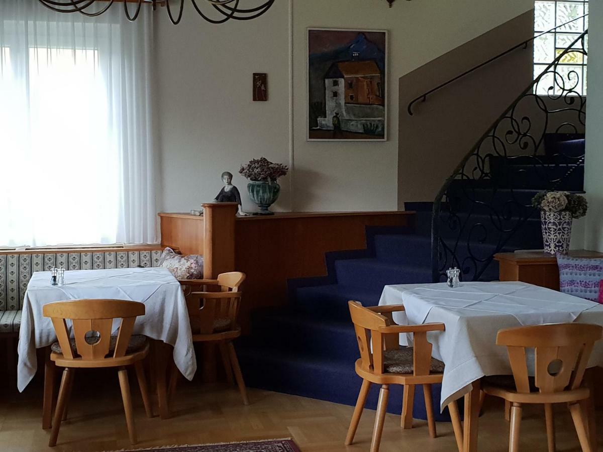 Pension Alpenhof Bad Aussee Exterior foto